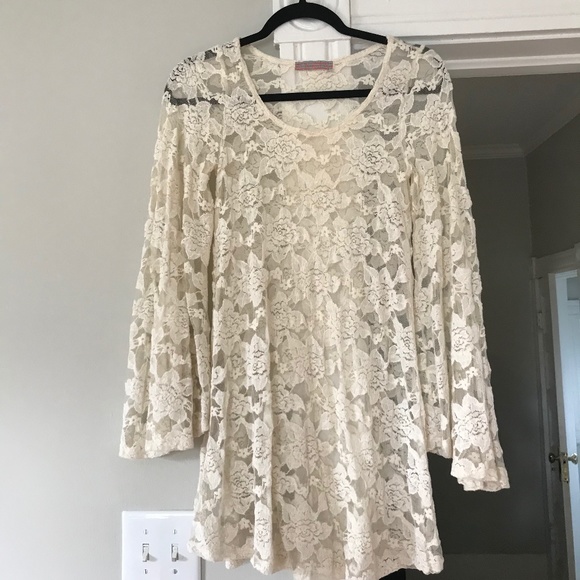 Cream Lace Wide Sleeve Dress - Picture 1 of 4